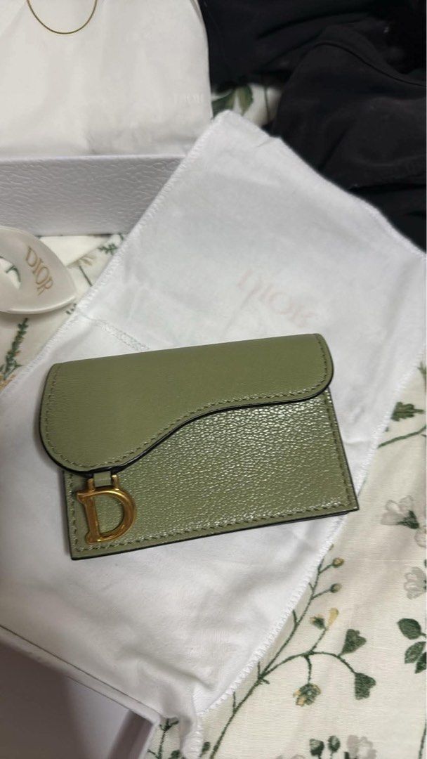 Dior Cardholder (Category: Luxury Bags & Wallets) located in Bacolod City. Submitted by bellabianca_closet (Listing ID 1361893082, Image 1). Description: Last price Brand new Never used RFS: Need funds.