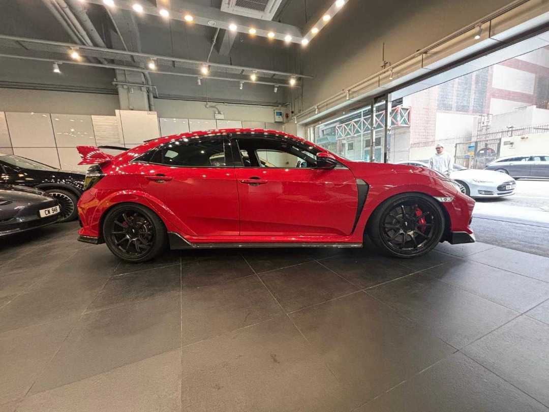 Honda FK8 CIVIC TYPE-R Auto62863132357122114