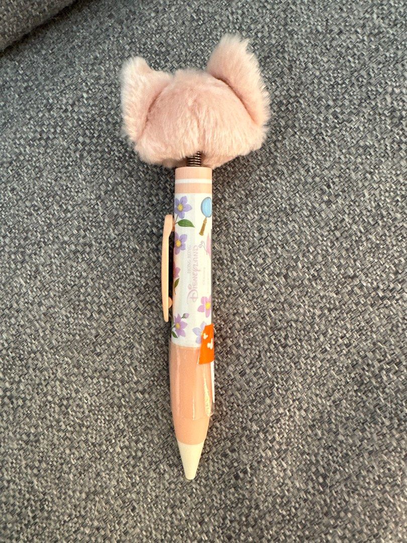 Linabell wobble head pen (Category: Stationery & School Supplies) located in Makati City. Submitted by biancabee25 (Listing ID 1361867469, Image 2). Description: Brand new Linabell wobble head pen (Head is movable) Blue ink Personally bought from Hong Kong Disneyland.