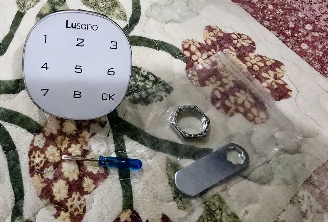 Lusano Digital Letter Box Lock, Furniture & Home Living, Security ...