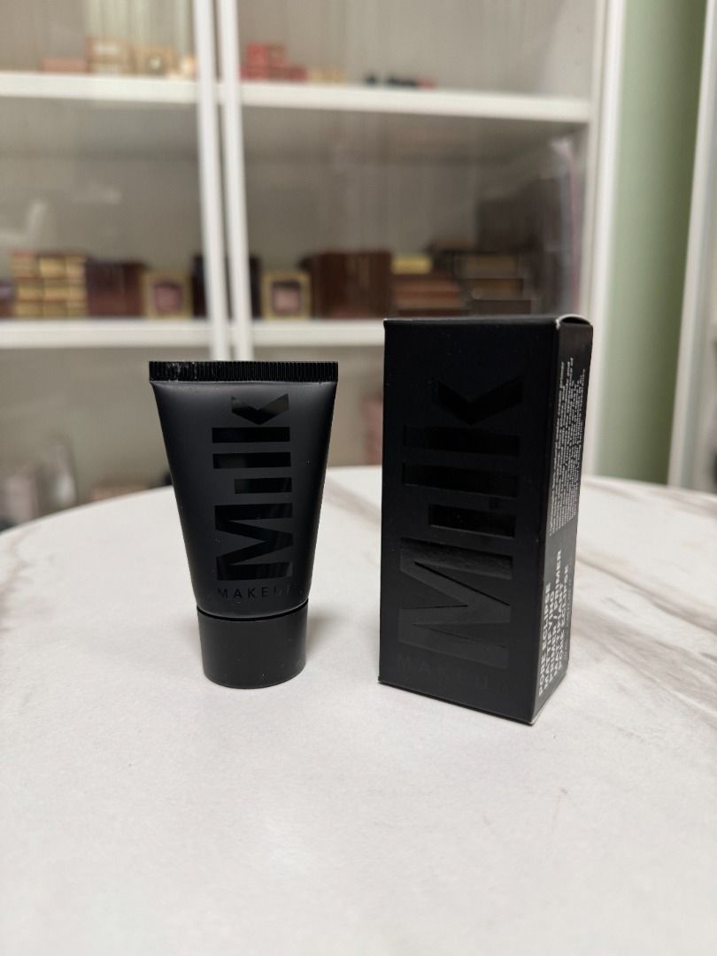 MILK MAKEUP Pore Eclipse Mattifying Primer (Category: Makeup) located in Quezon City. Submitted by happyfactoryph (Listing ID 1361826154, Image 2). Description: MILK MAKEUP Pore Eclipse Mattifying Primer 20 ml for only P1690 🌸 ⭐ MOP: COD, BPI, BDO, Metrobank, Gcash ⭐ Shipping: Grab, Lalamove, J&T, LBC⁣ ⁣ ⭐ ORDER Form Name: Order(s): Contact Number: Delivery Address: ⭐ Prices listed reflect current promotional offers and are subject to change bas