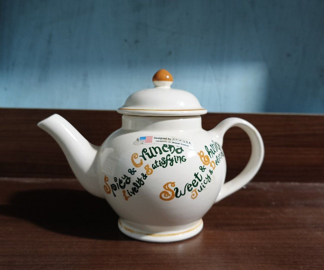 Mister Donut Teapot Made in US (Category: Coffee & Tea Tableware) located in General Santos City (Dadiangas). Submitted by ced_thrifty24 (Listing ID 1361894816, Image 1). Description: Mister Donut Teapot Made in US ✅ Excellent Condition 💯 Selling price + sf.