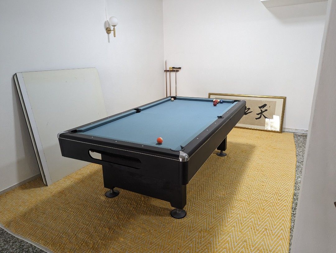 Old used 8ft pool table (Category: Billiards & Bowling) located in Singapore. Submitted by liveearth.a8b691 (Listing ID 1361850310, Image 2). Description: This is an old used but perfectly working pool table. This is not wood but a heavy slate under . Will need you to organize a specialized mover as they will be able to move and set it up at your place. Getting rid of it cuz too big for my place.....
