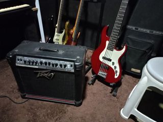 Peavey 60w guitar amp