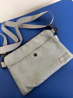 由 oliverootd (刊登 ID 1361849496，圖片 1) 提交，位於 的 (類別：)，說明：。