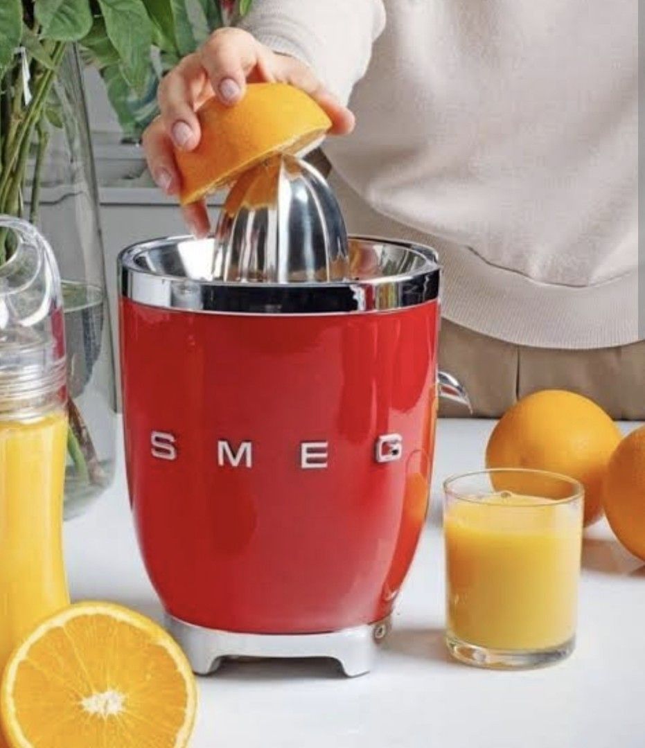 Red Smeg Juicer (Category: Juicers, Blenders & Grinders) located in Taguig. Submitted by debbys_closet (Listing ID 1361893833, Image 2). Description: SMEG Juicer - Red Color Buyer to shoulder Courier. MOP: BPI, GCash.
