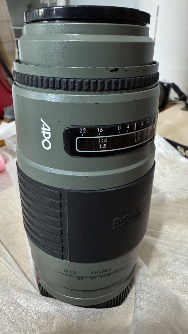 Sigma 70-210mm Alpha Mount (Category: Lens & Kits) located in Baguio. Submitted by oftherock (Listing ID 1361812798, Image 1). Description: Also bought from Caroussel. No longer using because my Sony A77 cannot be fixed here in Baguio. Legacy lens and a little heavy Manual lens A-Mount RFS - Decluttering and moving to my action camera photography/videography era🙏.