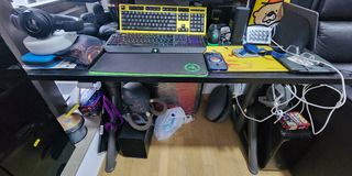 （分類：）位於 。 由 corporatelackey 提交（商品編號 1361936400，圖片 1）。簡介： 。