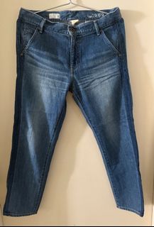 (Category: ) located in . Submitted by addictive_shopping (Listing ID 1361801609, Image 1). Description: .