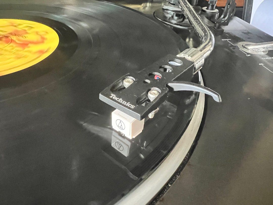 Toshiba Automatic Turntable63073562188291113