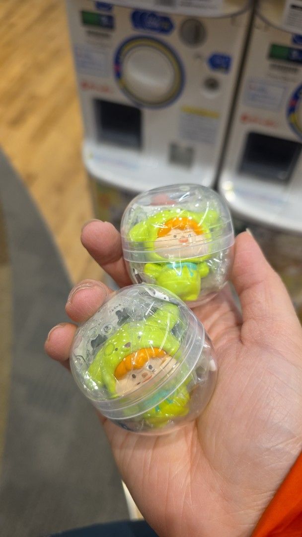 WTS BECO FUN X MEATBALL GASHAPON FIGURINES (Category: Designer & Blind Box Toys) located in Singapore. Submitted by gr8_deals_only (Listing ID 1361892314, Image 1). Description: - From Japan Gashapon -$6 for one, take both for $10.