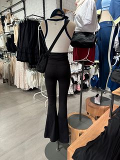 （分類：）位於 。 由 heyjuliaa 提交（商品編號 1362044474，圖片 1）。簡介： 。