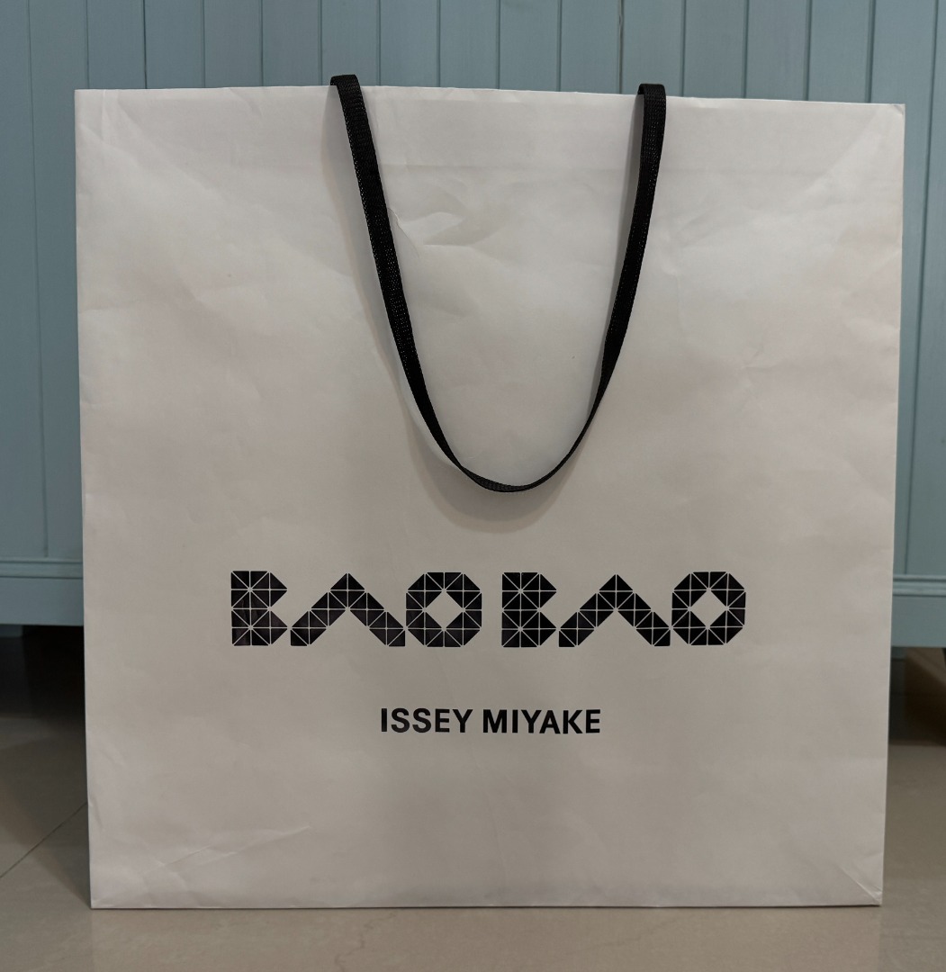 真精品購物紙袋BaoBao Issey Miyake Mikimoto Georg Jensen, 哩