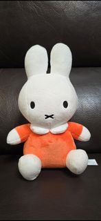 （分類：）位於 。 由 skyetif 提交（商品編號 1361966629，圖片 1）。簡介： 。