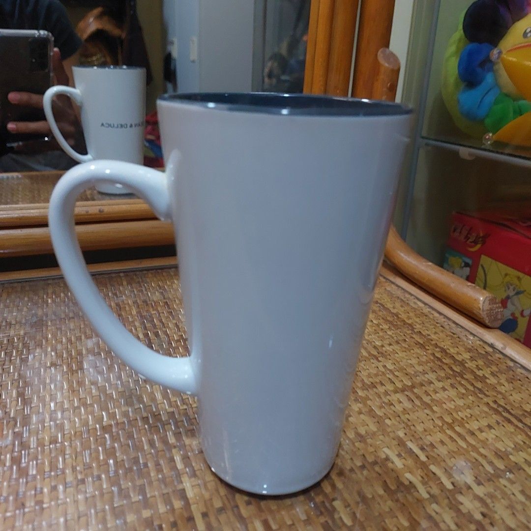 Authentic Dean & Deluca Tall Ceramic Latte Mug (Category: Coffee & Tea Tableware) located in Binangonan. Submitted by makoleksyon (Listing ID 1361992368, Image 2). Description: excellent condition like new no flaws bought in Japan microwave Safe.