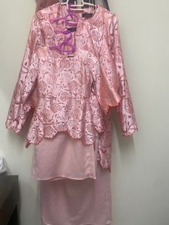 (Category: ) located in . Submitted by nimanina (Listing ID 1362000313, Image 1). Description: .