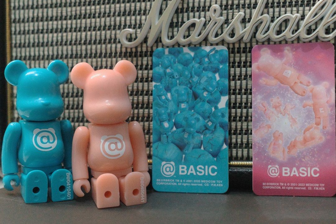 BEARBRICK BASIC SET (Category: Toys & Games) located in Manila. Submitted by keimnl (Listing ID 1362055431, Image 2). Description: - comes with card - 250 each, 400 as a set! - from series 41 & 45 .