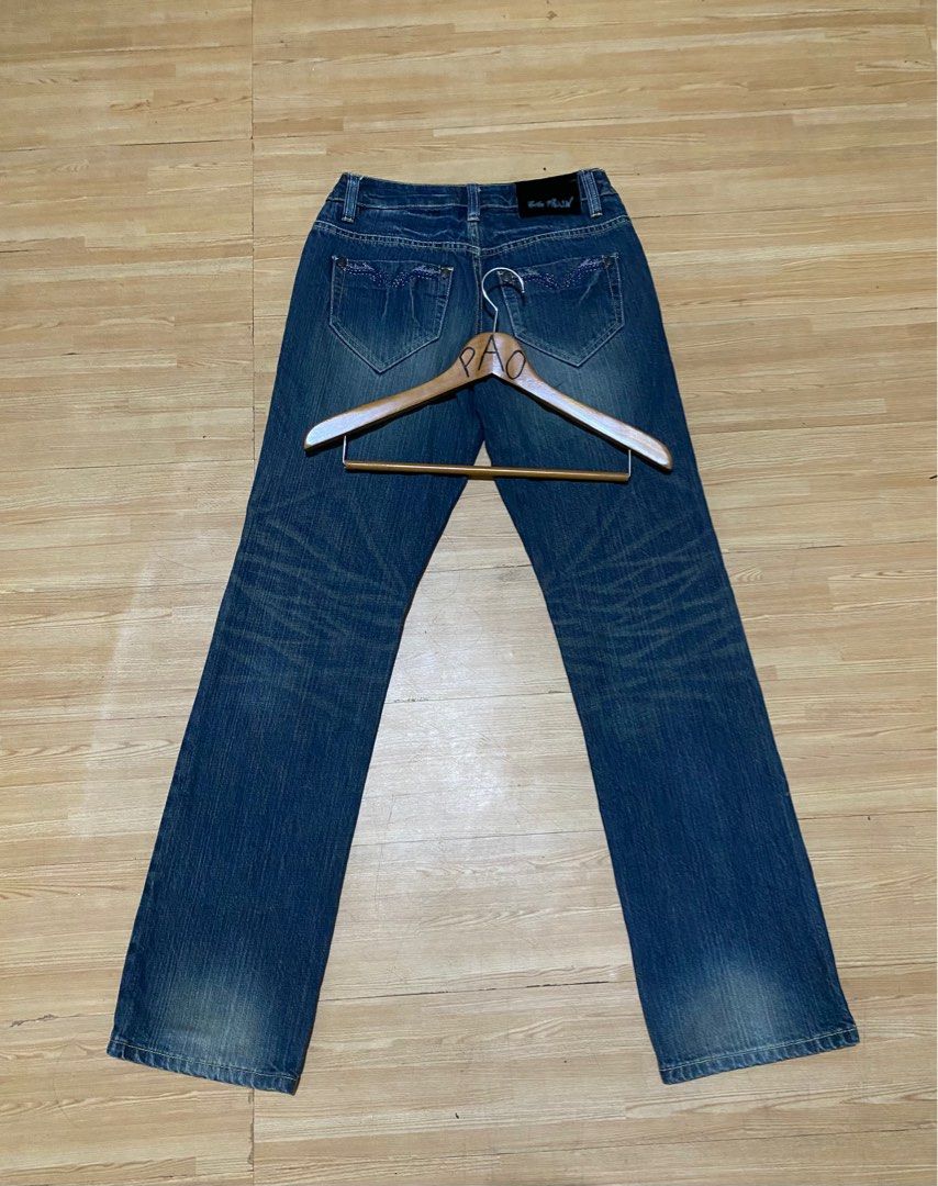 Big Train Japanese Jeans (Category: Jeans) located in Davao. Submitted by VapenDrip (Listing ID 1362062408, Image 2). Description: Big Train Japanese Jeans Waist 30 Length 41 Thigh 11 Leg opening 8 As new condition 200+sf.
