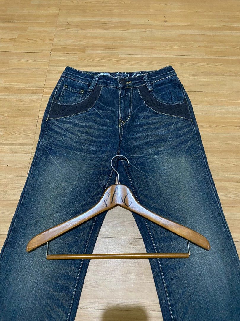 Big Train Japanese Jeans (Category: Jeans) located in Davao. Submitted by VapenDrip (Listing ID 1362062408, Image 3). Description: Big Train Japanese Jeans Waist 30 Length 41 Thigh 11 Leg opening 8 As new condition 200+sf.