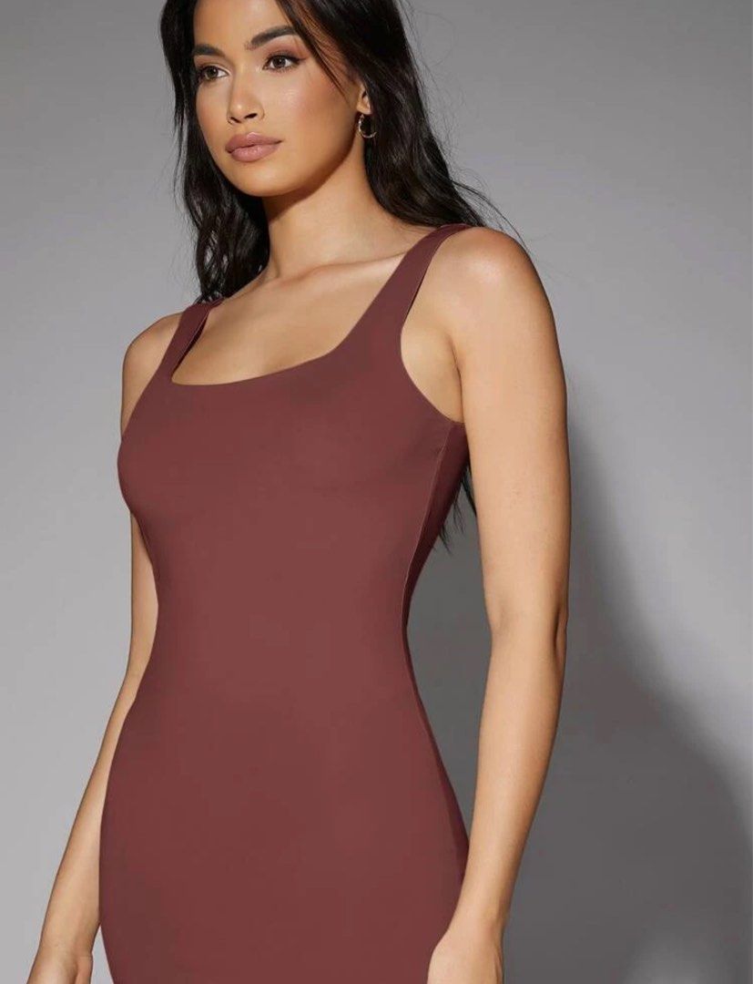 Bodycon dress (Category: Dresses) located in Pasig City. Submitted by kluxstuff (Listing ID 1362064816, Image 1). Description: Got it from shein for 500 Never used, nag fit lang Size M Rfs: Decluttering .