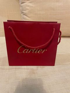(Category: ) located in . Submitted by kiki_closet168 (Listing ID 1362102967, Image 1). Description: .