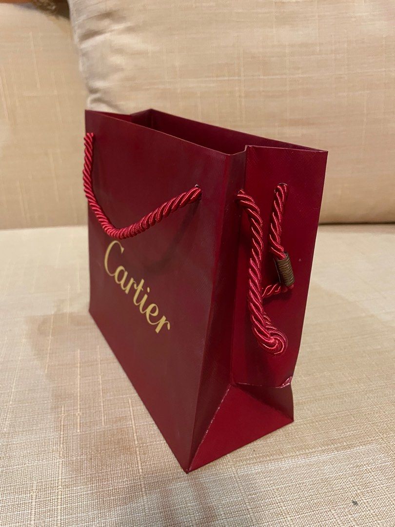 Cartier paperbag (Category: Luxury Bags & Wallets) located in Cebu City. Submitted by kiki_closet168 (Listing ID 1362102967, Image 2). Description: Size 20.5cm x 18cm x 8.5cm.