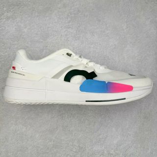 (Category: ) located in . Submitted by fashion.luxe (Listing ID 1362085840, Image 1). Description: .