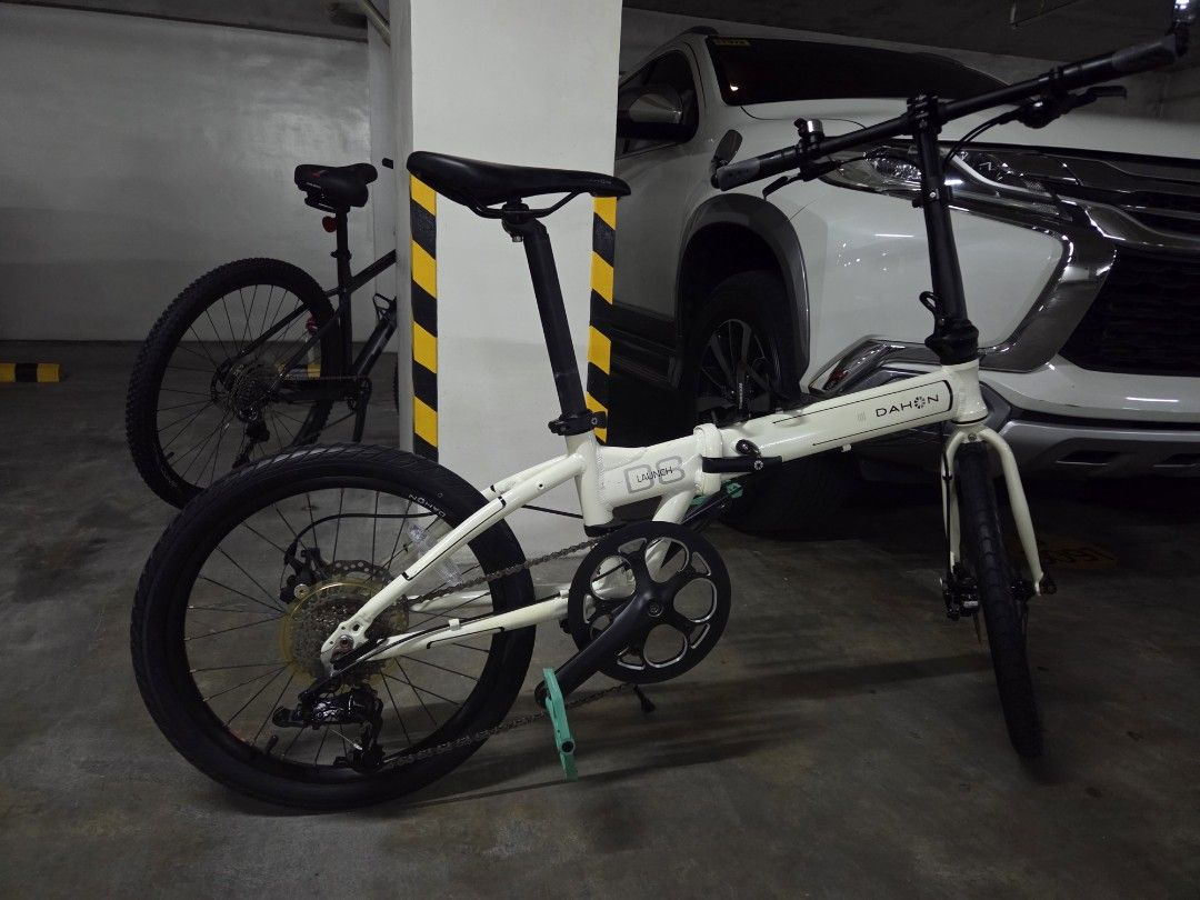 Dahon Launch D8 Folding Bike (Category: Bicycles) located in Pasig City. Submitted by seisei20 (Listing ID 1362027657, Image 1). Description: Barely used Dahon 🍃 D8 Launch Folding Bike Specs here: https://usa.dahon.com/products/launch-d8-code-ld850-for-500-off?variant=44651471700157 Meet ups: BGC, Commons, Kapitolyo.