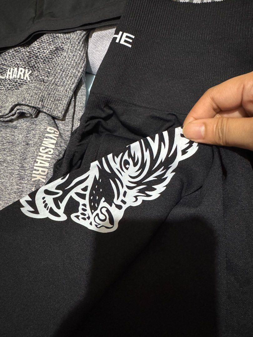 Darcsport Leggings (Category: Activewear) located in Quezon City. Submitted by cessdecluttering (Listing ID 1362031496, Image 2). Description: .