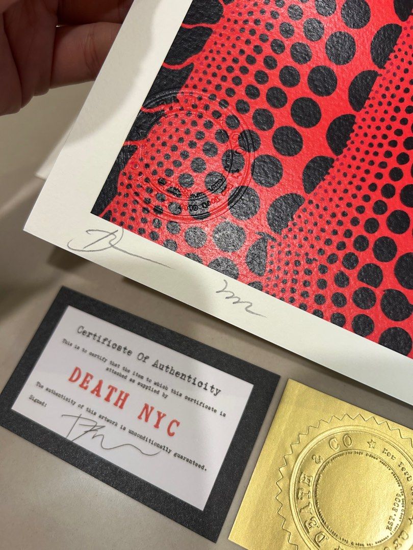 Death NYC 奈良美智x草間彌生限量版畫(100) 已錶框, 書籍、休閒與玩具