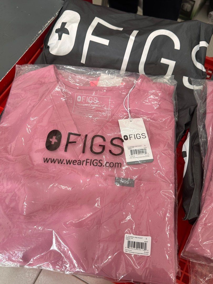 FIGS Chalk Pink Pasabuy (Category: Sets or Coordinates) located in Danao, Cebu. Submitted by belly.dego (Listing ID 1361982285, Image 1). Description: Chalk Pink FIGS Scrubs Set for Pasabuy.
