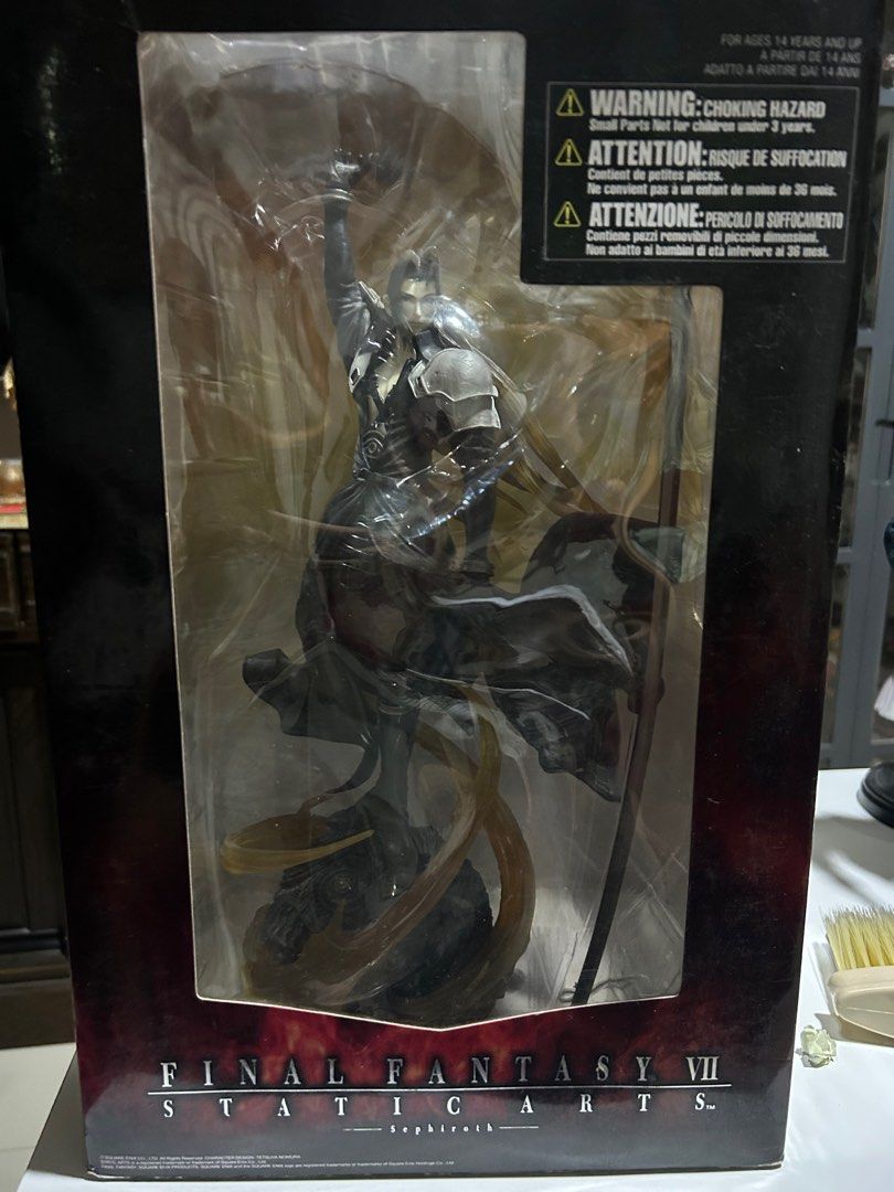 Final Fantasy VII Sephiroth Static Arts figure (Category: Figurines & Statues) located in Manila. Submitted by cxtremetoy17724 (Listing ID 1362058776, Image 2). Description: Final Fantasy VII Sephiroth Static Arts figure Back in box condition.