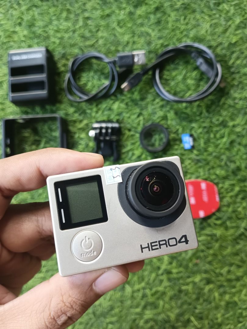 GoPro HERO 4 (Black) (Category: Video Cameras) located in Santa Maria. Submitted by jeromealcantara2200 (Listing ID 1361963943, Image 2). Description: 📸 FOR SALE: GoPro Hero 4 Black – Great Condition ₱4,499 slightly negotiable. Pwedeng pwede parin sa 2025, well-maintained and smooth body 📦 What's Included: - GoPro Hero 4 Black Camera (makinis, no issues) - Lexar 64GB SD Card (high-speed, ready to shoot) - Camera Lens Protector - Dual Battery Ch