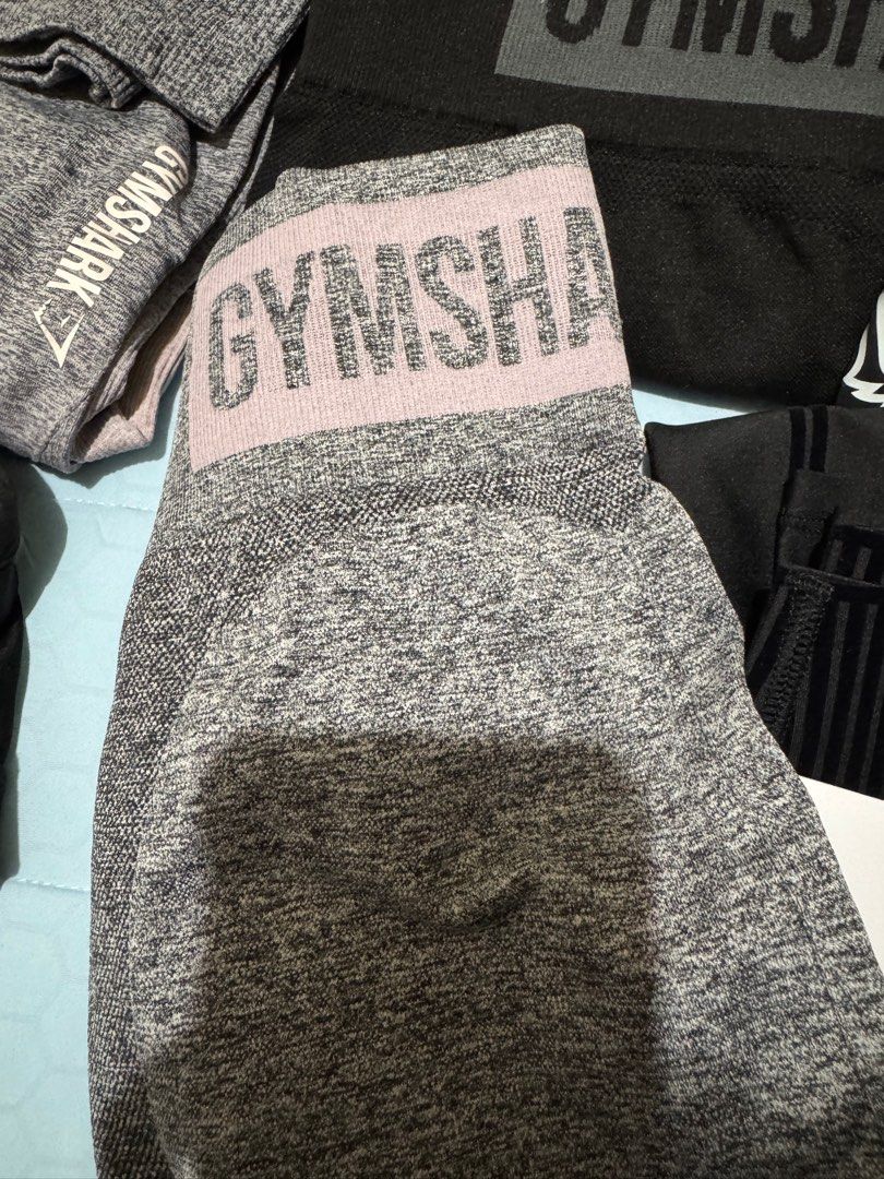 Gymshark Leggings (Category: Activewear) located in Quezon City. Submitted by cessdecluttering (Listing ID 1362030378, Image 2). Description: .
