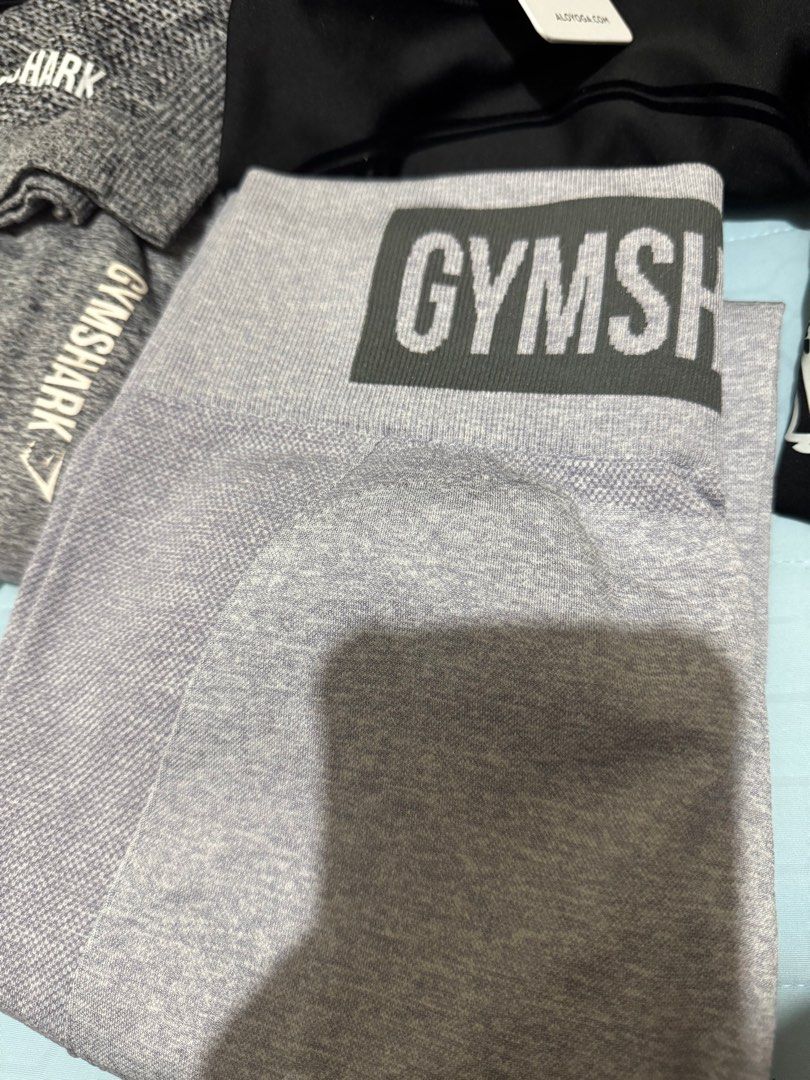 Gymshark Leggings (Category: Activewear) located in Quezon City. Submitted by cessdecluttering (Listing ID 1362031047, Image 2). Description: .