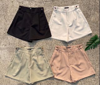 (Category: ) located in . Submitted by shoptrenddd (Listing ID 1362073604, Image 1). Description: .