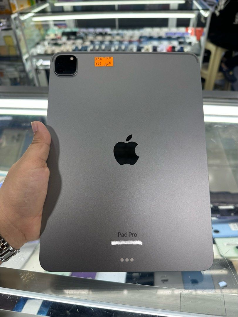 Ipad Pro M2 256gb WIFI 11inch (Category: iPad) located in San Juan City. Submitted by keannagadgetph (Listing ID 1362062736, Image 1). Description: Available Units for today's POST! IPad Pro M2 / 256gb / Wifi / 11' - any colors available - good condition - 95% Makinis - good battery - no issue / repair ~ Accepting SWAP / TRADE IN / INSTALLMENT / BINTA UNIT ~ CASH ON DELIVERY METRO MANILA / LBC PAYMENT FIRST ~ Store location GREENHILLS 2ndfloor Vm