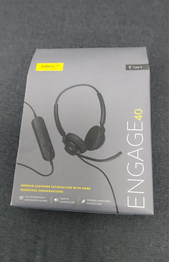 Jabra Engaged 40 (Category: Headphones & Headsets) located in Manila. Submitted by rockgabley (Listing ID 1362073065, Image 1). Description: .