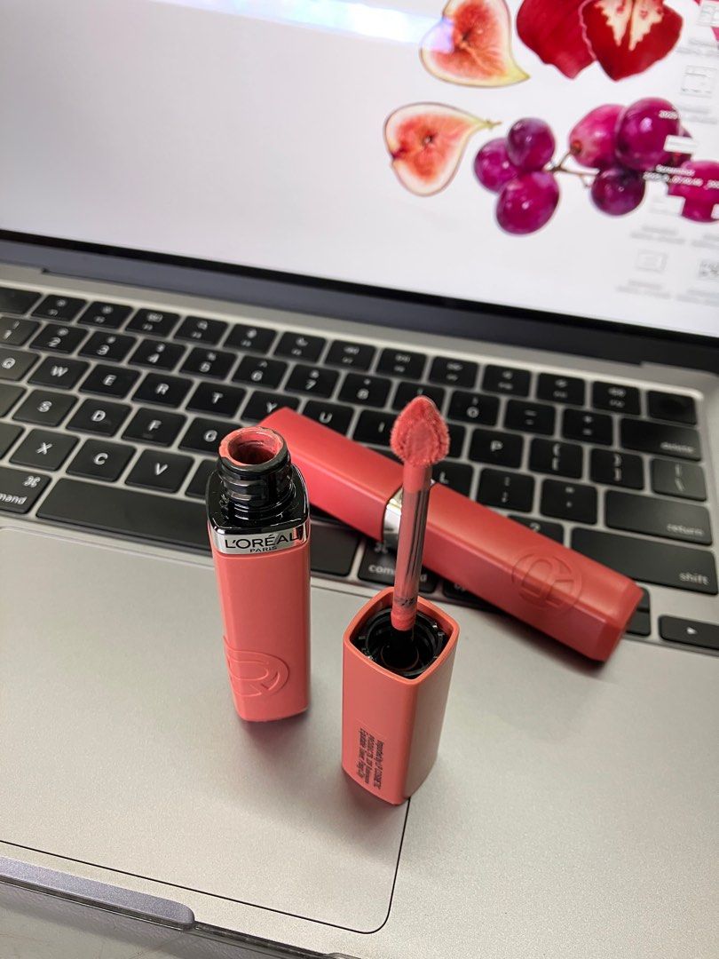 Loreal Infallible Matte Lipstick 601 (Category: Makeup) located in Batangas. Submitted by gwendion_ (Listing ID 1361992598, Image 1). Description: hey besties! im selling these lippies for only ₱400 each! never been used only swatched it sa wrist SHADES: 601 Worth it 645 Crush Alert + SF.