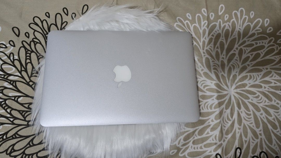 MacBook Air405926981886300163