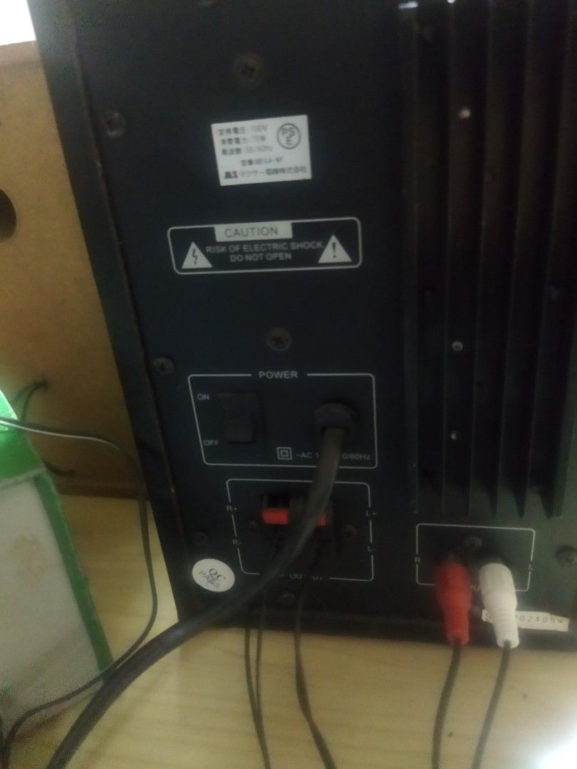 MX Multi Media Speaker (Category: Soundbars, Speakers & Amplifiers) located in Pasay City. Submitted by marineljapansurplus (Listing ID 1361958806, Image 3). Description: MX Multi Media Speaker Good pang PC, Laptop or TV Para ka Ng naka surround With Bass & Treble control Power is 100v 75W (need gamitan Ng transformer) Price: ₱1,500 Location: Cabrera, Pasay City.