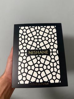 （分類：）位於 。 由 hadeebsrk 提交（商品編號 1362108413，圖片 1）。簡介： 。
