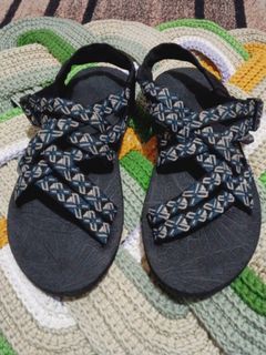 (Category: ) located in . Submitted by OneStop_ThriftShop_Mo (Listing ID 1362068838, Image 1). Description: .