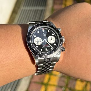 (Category: ) located in . Submitted by wahabwatches (Listing ID 1362013275, Image 1). Description: .