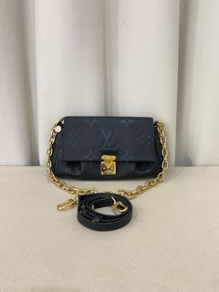 (Category: ) located in . Submitted by collynluxurybag (Listing ID 1362021289, Image 1). Description: .