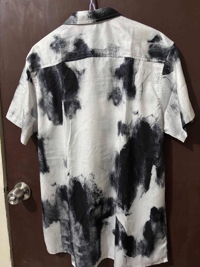 Shein Polo (Category: Tshirts & Polo Shirts ) located in Makati City. Submitted by tinyMe01 (Listing ID 1362119755, Image 2). Description: Two Shein Polo .