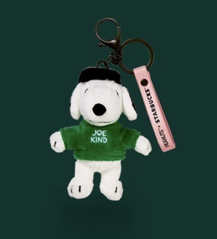 Starbucks x Peanuts Snoopy Joe Kind Keychain (Category: Charms) located in Pasig City. Submitted by missjeee (Listing ID 1361965521, Image 1). Description: Starbucks x Peanuts Snoopy Joe Kind Keychain.