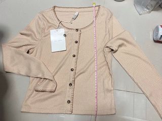 （分類：）位於 。 由 wooooo_wooo 提交（商品編號 1362019391，圖片 1）。簡介： 。