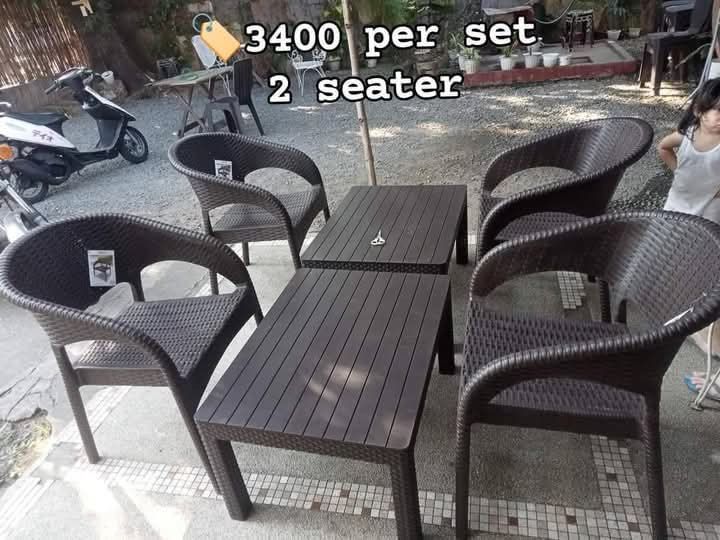 table and chairs (Category: Coffee & Tea Tableware) located in Manila. Submitted by dolorchris69891 (Listing ID 1362011506, Image 1). Description: table and chair 3400 per set.