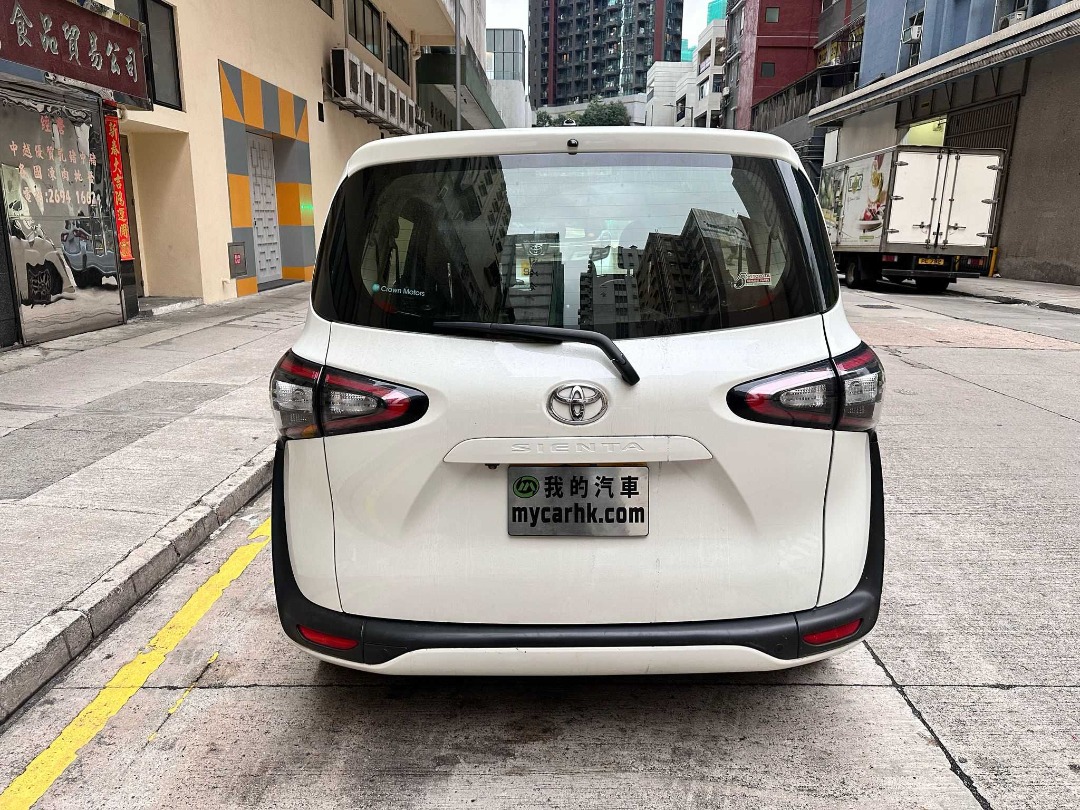 Toyota SIENTA Auto62863130054787113